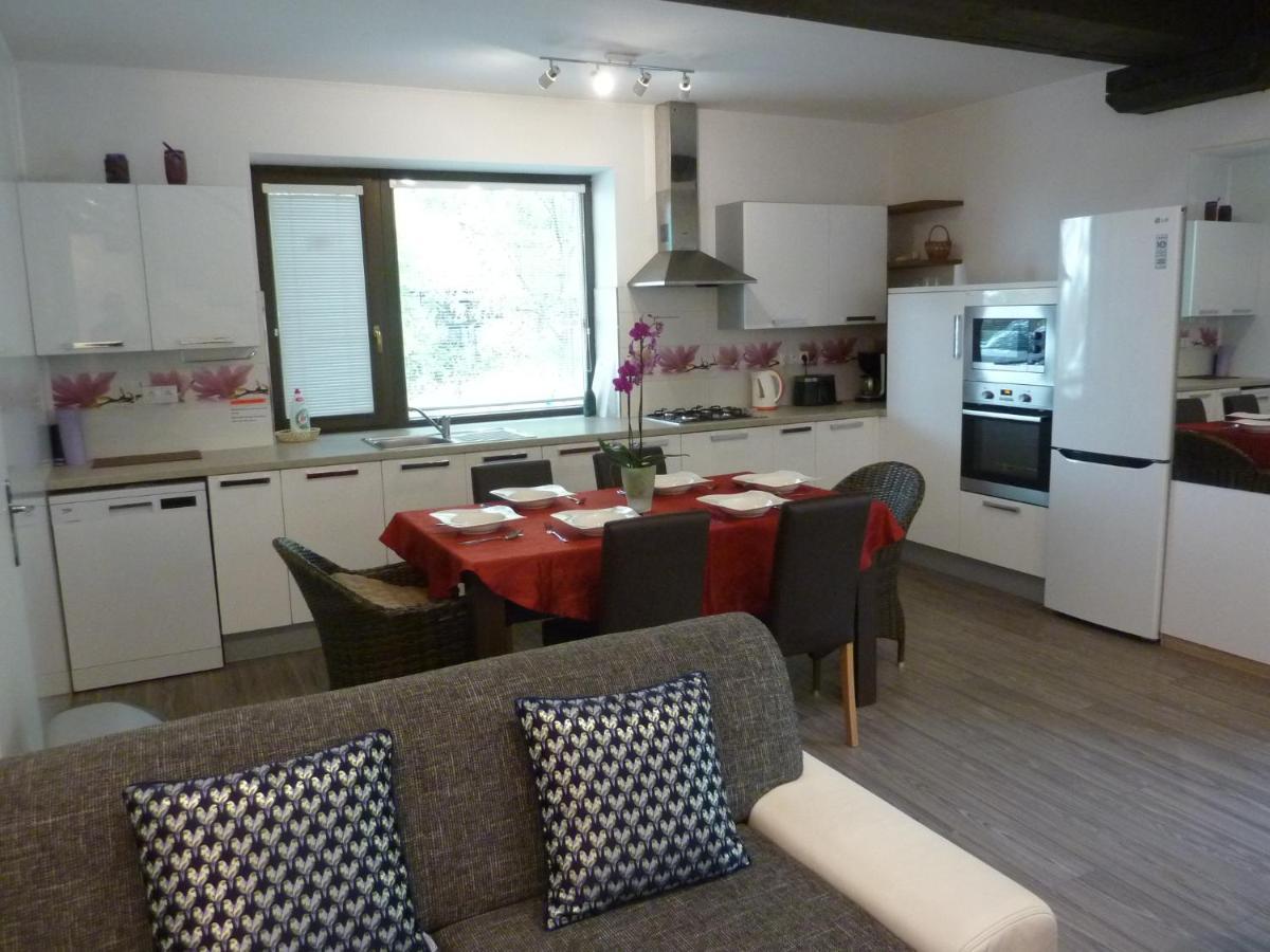 Velky Apartman V Rodinnom Dvojdome, Free Parking Košice Eksteriør bilde